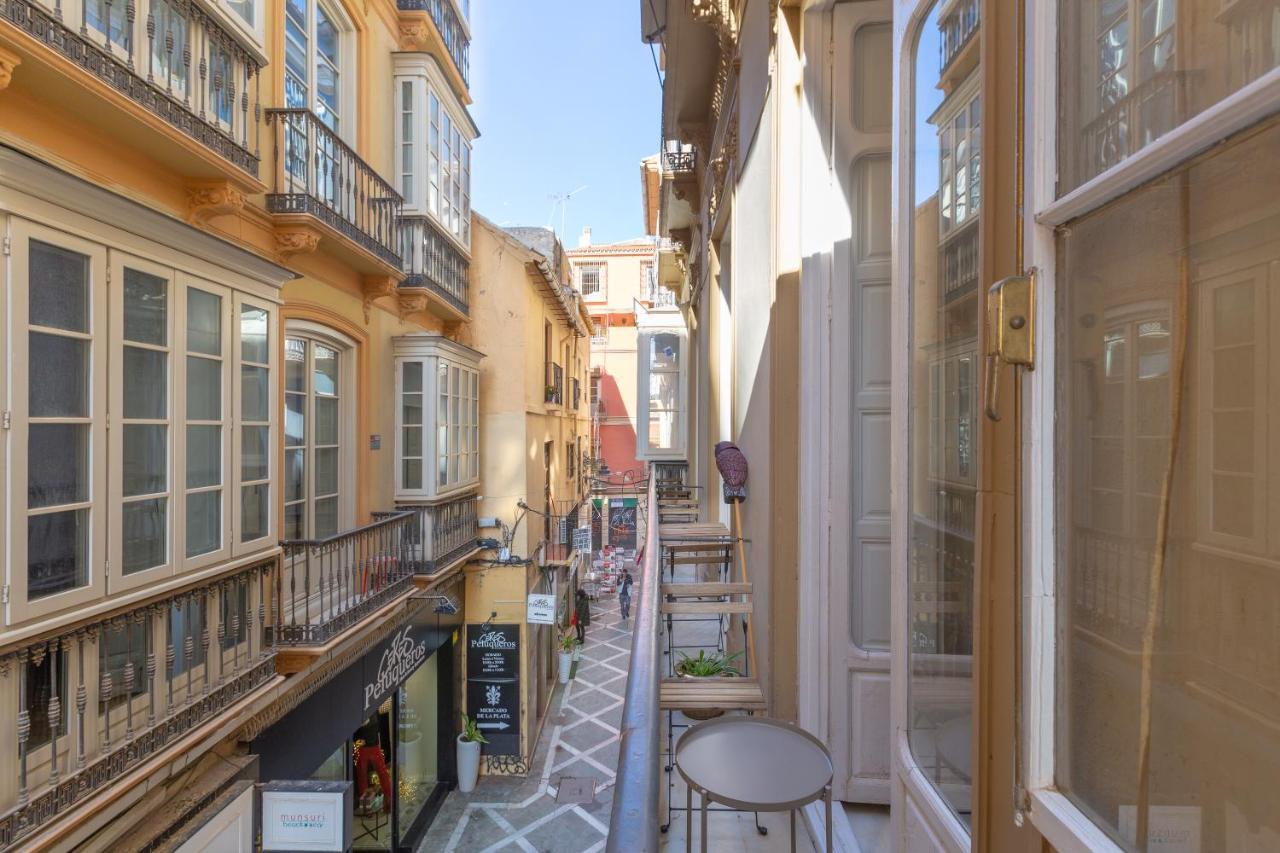 Puerta De Larios: Central Three-Bedroom Apartment With Balconies And Patio Málaga Exteriör bild