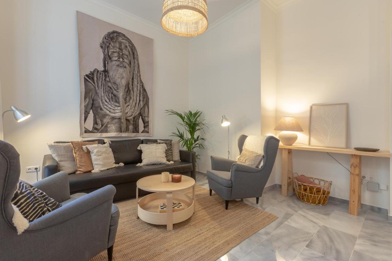 Puerta De Larios: Central Three-Bedroom Apartment With Balconies And Patio Málaga Exteriör bild